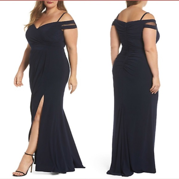 Xscape Dresses & Skirts - 20W- EUC XSCAPE Jersey Off the Shoulder Gown